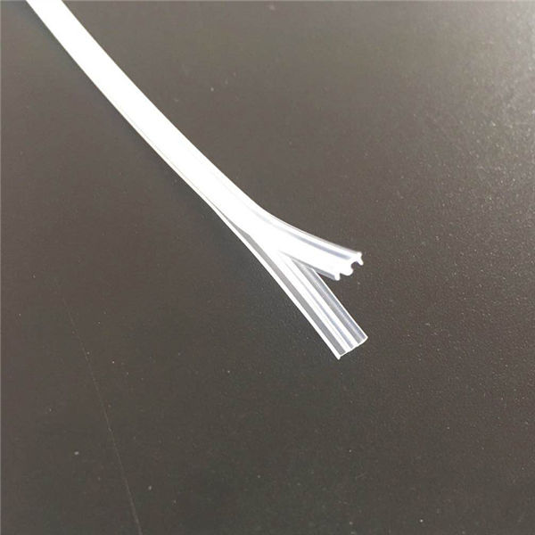 Plastist kottide tõmblukk